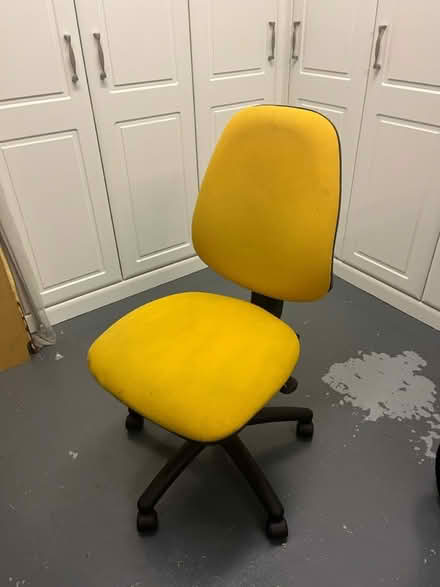 Photo of free Desk Chair (TW1) #1