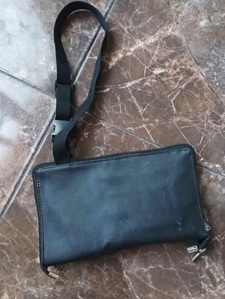 Photo of free Make up artist brush pouch (Greystones) #1