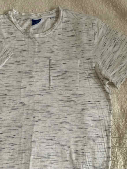 Photo of free T-shirt men (TW2) #1