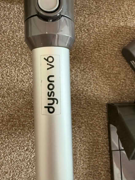 Photo of free Dyson cordless stick V6 vacuum (Astwood Bank) #2