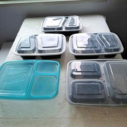 Photo of free Sectioned Plastic food cont w/ Lids (Allison Park-- Hampton) #1