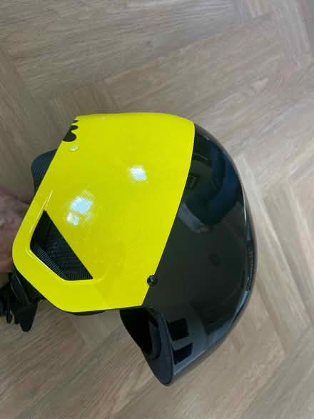 Photo of free Ski helmet (Billericay - Mountnessing road) #1