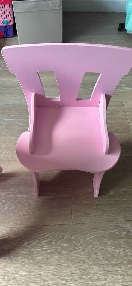 Photo of free Children’s desk - pink wooden (Hoddesdon EN11) #3