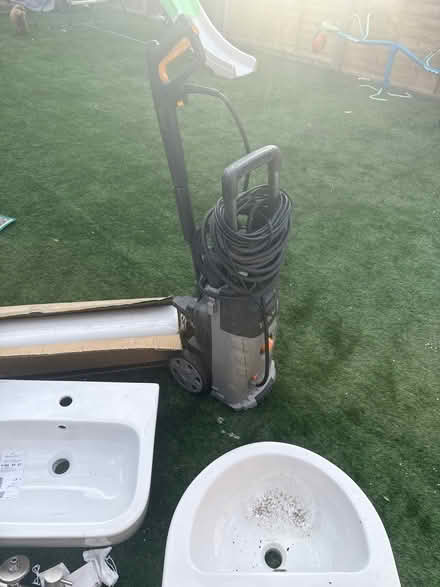 Photo of free Bath sink , bath tap , jet wash (Harlow CM19) #4