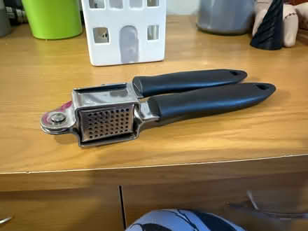 Photo of free Garlic crusher (Greater Leys OX4) #1