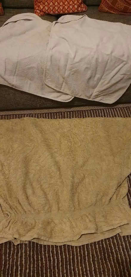 Photo of free Old, clean towels. (Headington OX3) #1