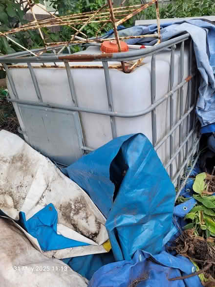 Photo of free Water Tank 1000 litres (WA8) #1