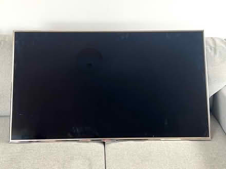 Photo of free Samsung 46 inch Tv (Anniesland, glasgow, G12) #1