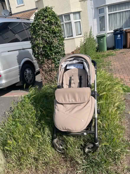Photo of free Silver cross pram (New Marston OX3) #1