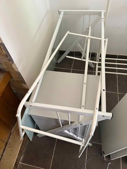 Photo of free White desk (EN11) #2