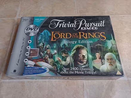 Photo of free Trivial Pursuit DVD - The Lord of the rings Trilogy Edition (Rose Hill OX4) #1