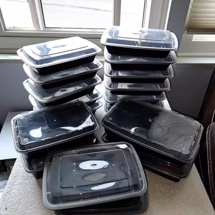 Photo of free CLEAN Plastic Takeout Containers (Allison Park-- Hampton) #1