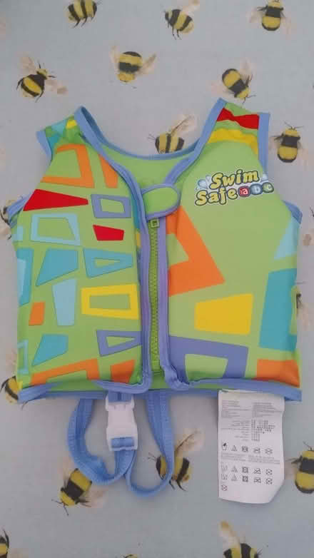 Photo of free New Born/Baby Flotation Swim Vest (Kinson Village Green Stocks BH10) #1