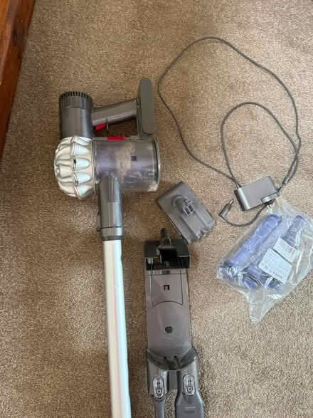 Photo of free Dyson cordless stick V6 vacuum (Astwood Bank) #1