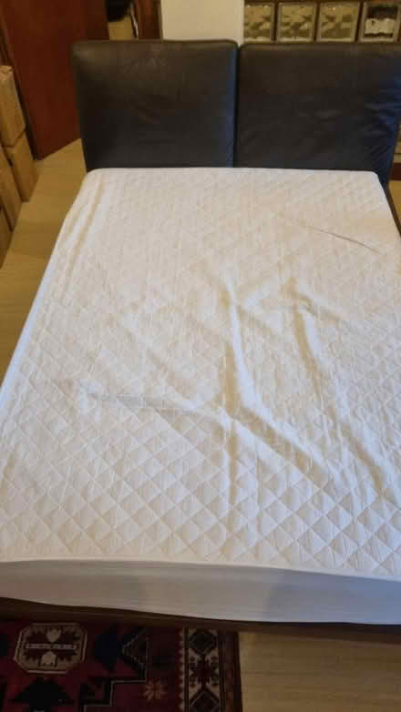 Photo of free Double mattress great condition (Finsbury Park) #1