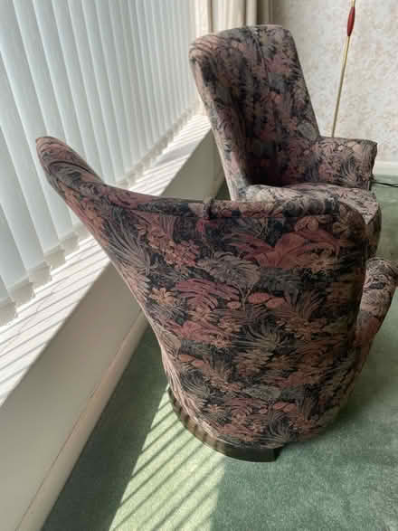 Photo of free Pair of antique chairs (Kenilworth CV8) #2