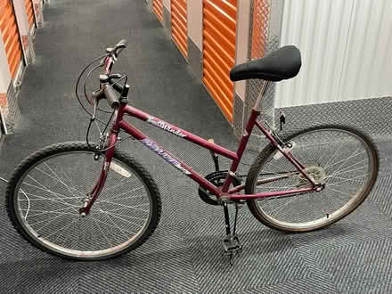 Photo of free Women's Bike with Gel Seat Cover (Just outside of Park Slope) #2