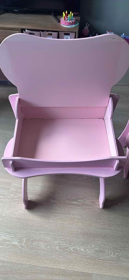 Photo of free Children’s desk - pink wooden (Hoddesdon EN11) #2