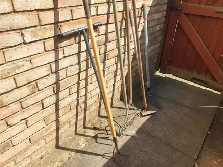 Photo of free Garden Tools (Eaton Bray LU6) #1