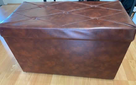 Photo of free Ottoman (Headingley LS4) #1