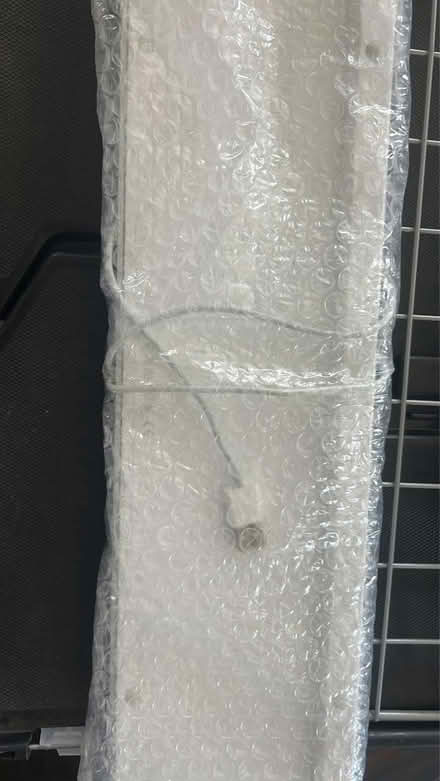 Photo of free Apple keyboard with usb (Downtown Sunnyvale) #2