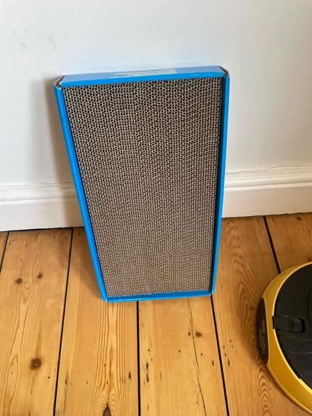 Photo of free Cat things (Summertown OX2) #3