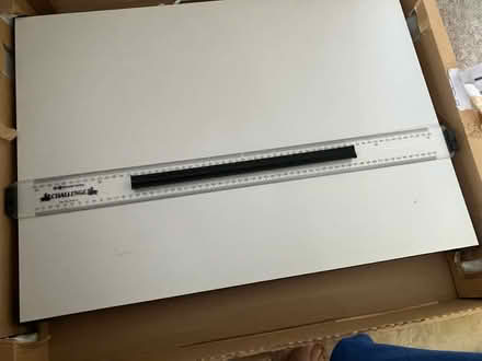Photo of free A2 parallel motion drawing board (Blockley GL56) #2