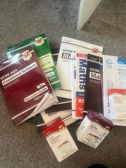 Photo of free GCSE Books (South east London SE11) #2
