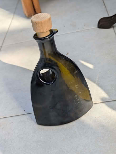 Photo of free Bottle (Priestwood RG42) #2