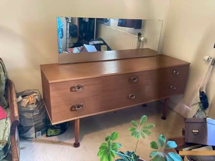 Photo of free 1050’s dresser (RH1) #1