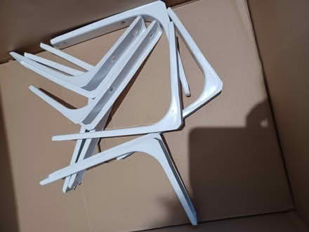 Photo of free Shelf brackets (London WC2H) #1