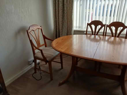 Photo of free Dining room table & chairs (Newport pagnell) #2