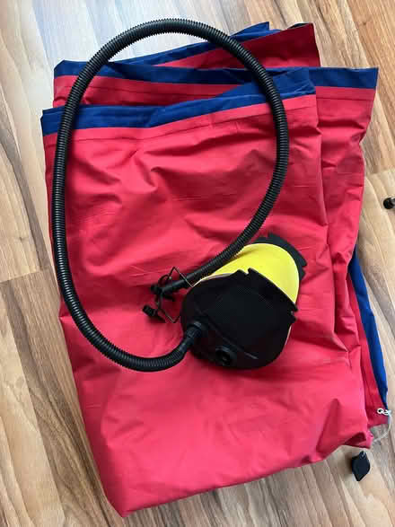 Photo of free Double inflatable mattress and foot pump (Stepney E1) #1