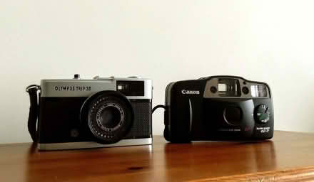 Photo of free 35mm Cameras. (Grove OX12) #1