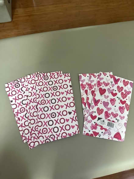 Photo of free Paper valentine bags (95070) #1