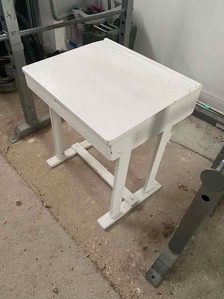 Photo of free Small writing desk (Haddenham HP17) #2