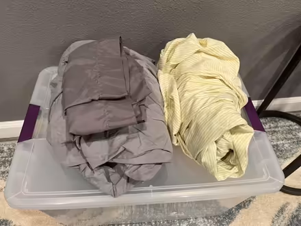 Photo of free Twin sheets and pillow cases (Downtown Sunnyvale) #1