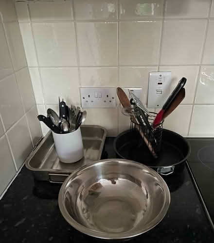 Photo of free vase, blue light, ironing board, cutlery and cooking stuff (Earls Court SW5) #3