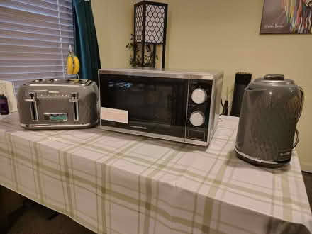 Photo of free Kitchen lot . (Gorgie EH11) #4