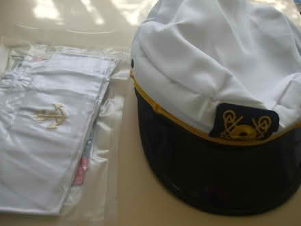 Photo of free Party sailor's hats (Stretford M32) #1