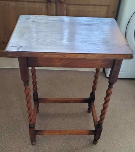 Photo of free Solid Oak Table (Catchems End DY12) #1