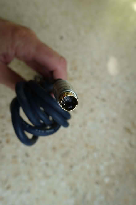 Photo of free S-Video cable (Oxford-Freegle CGA OX4) #2