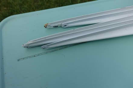 Photo of free 5 shelf brackets 30 x 35 cm (Oxford-Freegle CGA OX4) #1