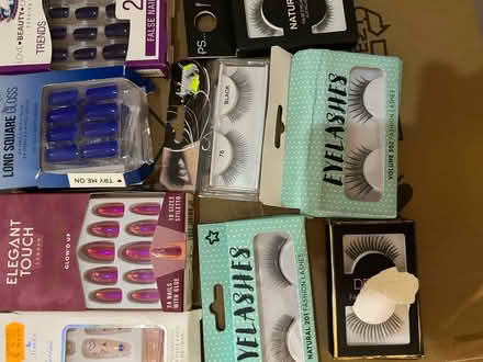 Photo of free False nails and eye lashes (Clapham Common SW4) #1