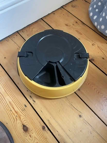 Photo of free Cat things (Summertown OX2) #2