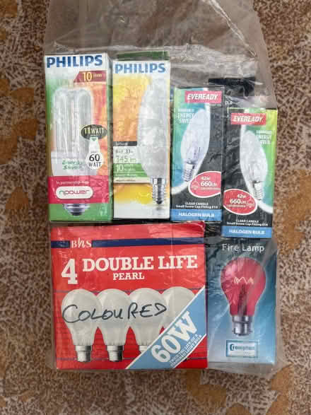 Photo of free 12 light bulbs, various (Chalkhouse Green RG4) #1