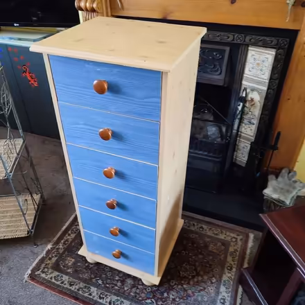 Photo of free Drawer set suitable for a child's room maybe (Knowle FY2) #1