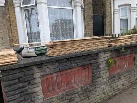 Photo of free Laminate flooring (DIY dismantle) (Bell Gardens E17) #3