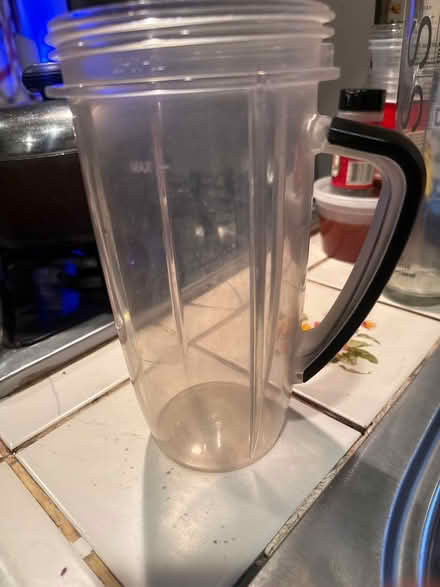Photo of 32 oz nutribullet cup handle (North Brunswick) #1