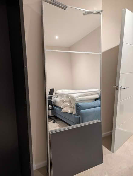 Photo of free Mirrored Sliding Door Wardrobe (TW8) #1